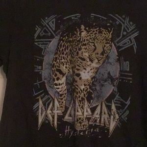 Def Leppard tee vintage style